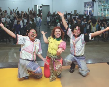 Imagem ilustrativa da imagem Teatro leva educação financeira a escolas públicas de Vitória e Serra