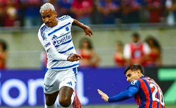 Imagem ilustrativa da imagem Gabigol decide, Cruzeiro vence o Bahia e toma a vice-liderança do Palmeiras