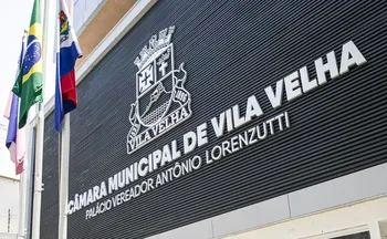 Imagem ilustrativa da imagem Justiça suspende reajustes irregulares na Câmara de Vila Velha