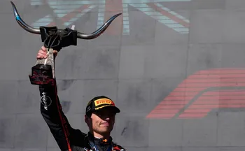 Imagem ilustrativa da imagem Verstappen festeja desempenho nos EUA e disputa pelo seu 5º título