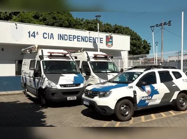 Motociclista morre após se chocar em árvore na Avenida Fernando Ferrari