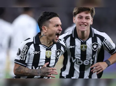 Atlético-MG vira contra o Godoy Cruz no fim e sai na frente na Sul-Americana