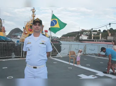 Imagem ilustrativa da imagem Capitão revela os bastidores da vida no mar