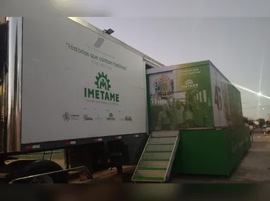 Imagem ilustrativa da imagem Carreta com sala de cinema em Aracruz