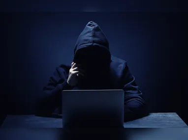 Cometa 3I/ATLAS tem intrigado cientistas e gerou alerta da NASA