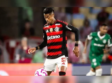 Fluminense vence e entra no G6 do Brasileiro; Ceará se revolta com árbitro