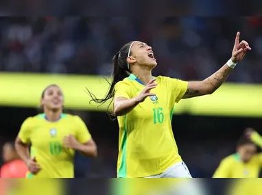 Imagem ilustrativa da imagem Com uma a menos, seleção feminina vence amistoso contra Inglaterra