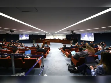 É possível que a maioria dos votos pela condenação de Bolsonaro seja atingida nesta quarta-feira