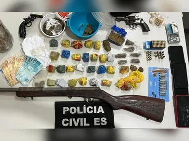 Imagem ilustrativa da imagem Dois suspeitos de tráfico de drogas são presos em Rio Bananal