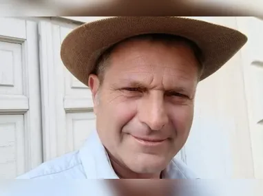 Pelas redes sociais, Jeff se despediu da mãe com uma homenagem