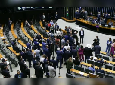 PGR defendeu a condenação dos oito réus - entre eles, Jair Bolsonaro - por cinco crimes