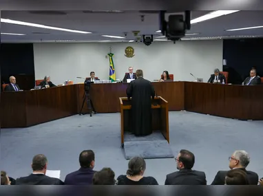 Marcos do Val se afastou das atividades como senador por motivos de saúde