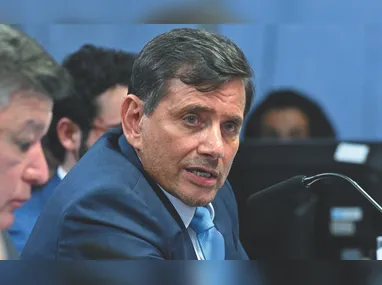 Marcos do Val se afastou das atividades como senador por motivos de saúde