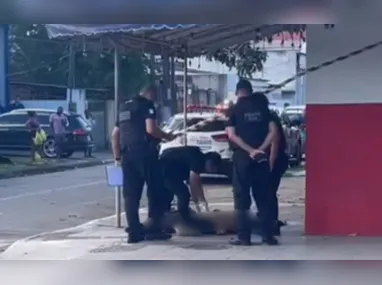 Materiais como fios, equipamentos e cabos foram apreendidos pela polícia
