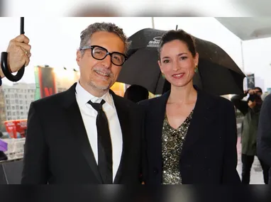 Sara Giraudeau e Omar Sy em “French Lover”, que entra no catálogo da Netflix na próxima sexta