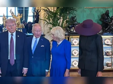 Emmanuel Macron, e sua esposa, Brigitte Macron
