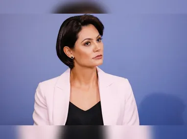 Imagem ilustrativa da imagem Michelle diz que 'Deus mesmo é o juiz', após prisão domiciliar de Bolsonaro