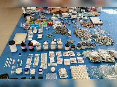 Fellyppe Brito foi enterrado em meio à comoção e revolta de parentes e amigos, em Vila Velha