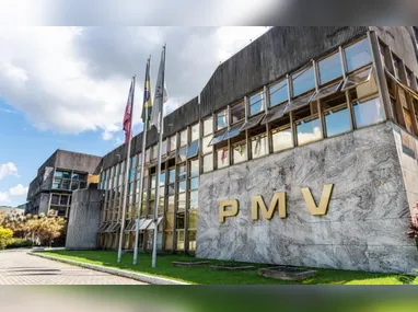 Imagem ilustrativa da imagem Prefeitura de Vitória nomeia aprovados em processos seletivos para cargos públicos
