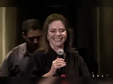 Angela Ro Ro estava internada desde julho