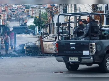 Imagem ilustrativa da imagem Rio amanhece sem vias obstruídas após megaoperação; cidade volta ao estágio 1