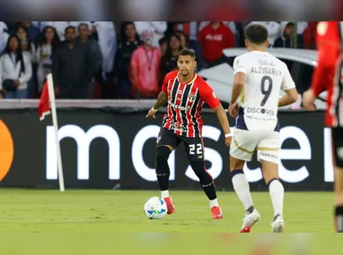Varela marcou o segundo gol rubro-negro