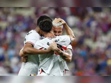 Fla lidera a classificação com 55 pontos em 25 partidas