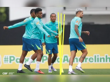 Imagem ilustrativa da imagem Seleção inicia treinos para encarar o Chile desfalcada