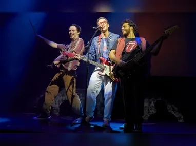 O músico Rodrigo Santos, ex-baixista do Barão Vermelho, se apresenta sexta-feira, no Ronchi Pub, e ministra palestra sábado