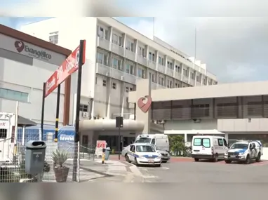 Fellyppe Brito foi enterrado em meio à comoção e revolta de parentes e amigos, em Vila Velha