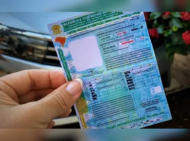 A carteira é destinada a profissionais de todos os níveis e etapas da educação, desde a educação infantil até o ensino superior