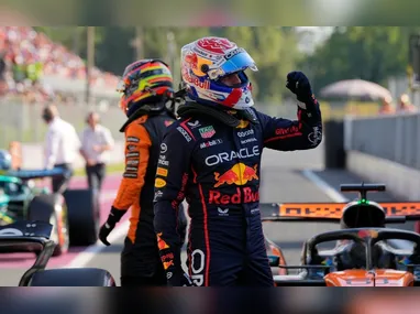 Após terminar em 8º lugar na GP da Itália de Fórmula 1, Gabriel Bortoleto comemora mais um top 10