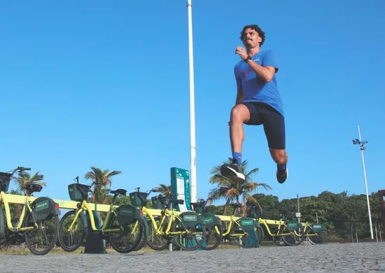 Imagem ilustrativa da imagem Ex-atleta: “Graças à corrida, eu consegui fazer faculdade”