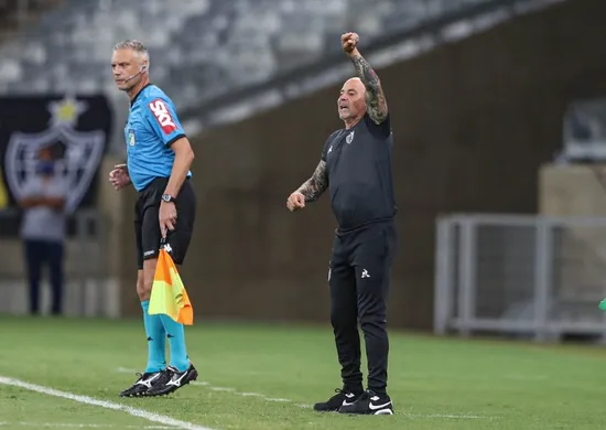 Imagem ilustrativa da imagem Jorge Sampaoli está de volta ao Atlético-MG após 4 anos