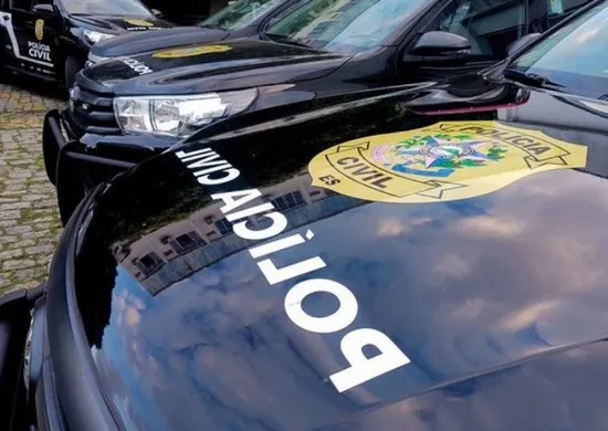 Imagem ilustrativa da imagem Soldado da PM é preso após ameaçar companheira e quebrar móveis de casa no ES