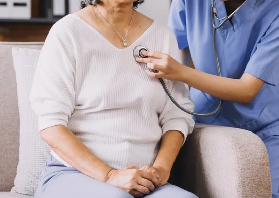 Imagem ilustrativa da imagem Planos de saúde querem prevenir doenças da terceira idade