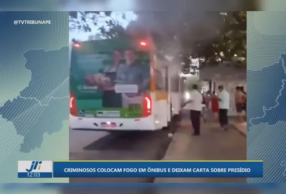 Ônibus queimado em Cajueiro Seco