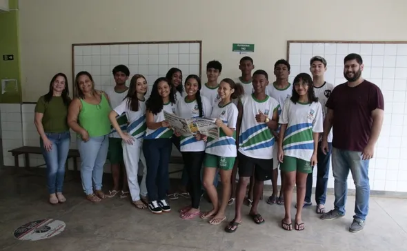 Imagem ilustrativa da imagem Escolas do ES usam jornal como ferramenta de estudo