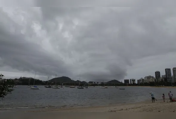 Imagem ilustrativa da imagem Até quando vai a frente fria no ES? Veja previsão para os próximos dias