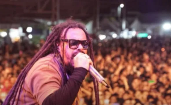 Imagem ilustrativa da imagem Marcelo Falcão anuncia pausa na carreira: 'Seguindo recomendações médicas'