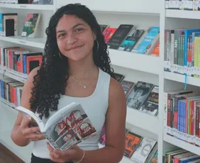 Imagem ilustrativa da imagem Crescimento no hábito da leitura impulsiona recorde na Biblioteca Transcol