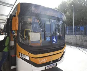 Imagem ilustrativa da imagem Justiça suspende reajuste da passagem de ônibus no Grande Recife