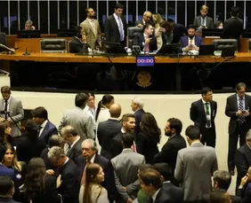 Imagem ilustrativa da imagem Projeto que dificulta aborto de criança estuprada divide votos da bancada de PE