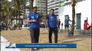 Imagem ilustrativa da imagem Cref fiscaliza orla de Pernambuco contra exercício ilegal da Educação Física