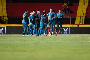 Imagem ilustrativa da imagem Sport recebe o Atlético-MG na Ilha neste sábado: veja onde assistir