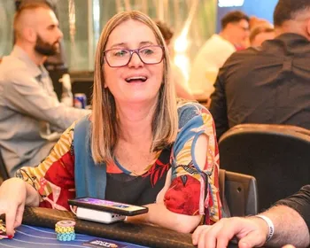 Imagem ilustrativa da imagem Campeonato Capixaba de Pôquer promove participação feminina e combate ao machismo