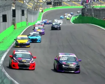 Imagem ilustrativa da imagem Capixaba vence final do Campeonato Paulista de Turismo 1.4 em Interlagos