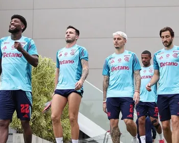 Imagem ilustrativa da imagem Flamengo encara o lanterna Sport para dormir na liderança do Brasileirão