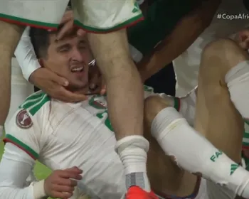 Imagem ilustrativa da imagem Gol heroico na prorrogação coloca Argélia nas quartas da Copa Africana de Nações