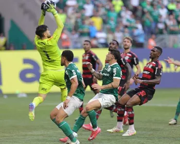 Imagem ilustrativa da imagem Palmeiras vai para Lima direto de Porto Alegre; Fla volta ao RJ por festa